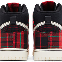 Nike Dunk High SE Tartan Plaid
