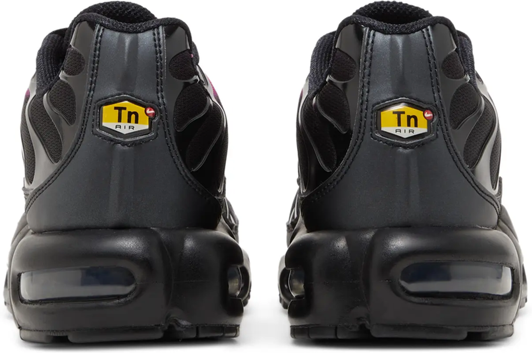 Nike Air Max Plus Black Hyper Pink