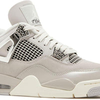 Wmns Air Jordan 4 Retro Frozen Moments