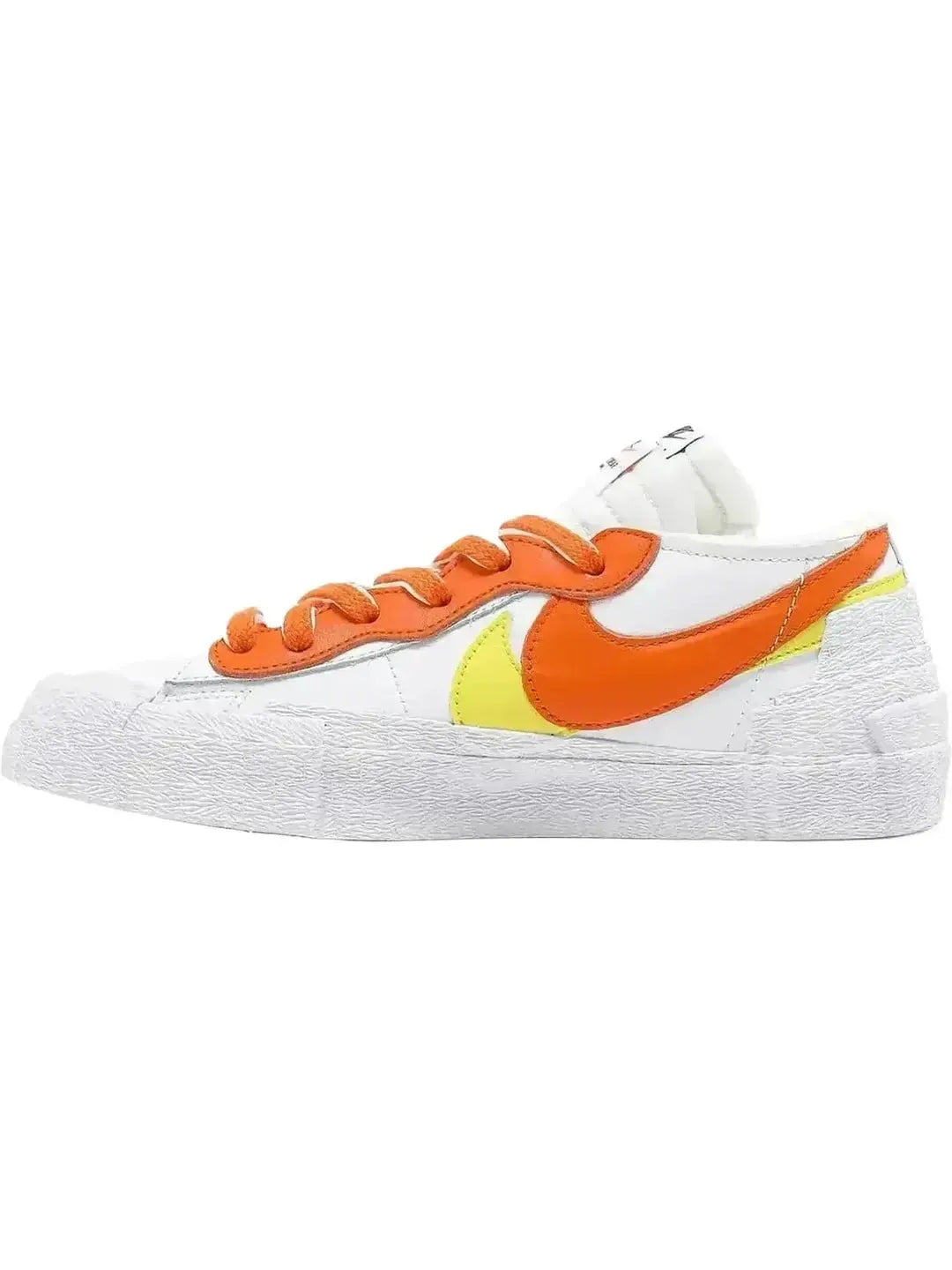 Nike Blazer Low sacai White Magma Orange