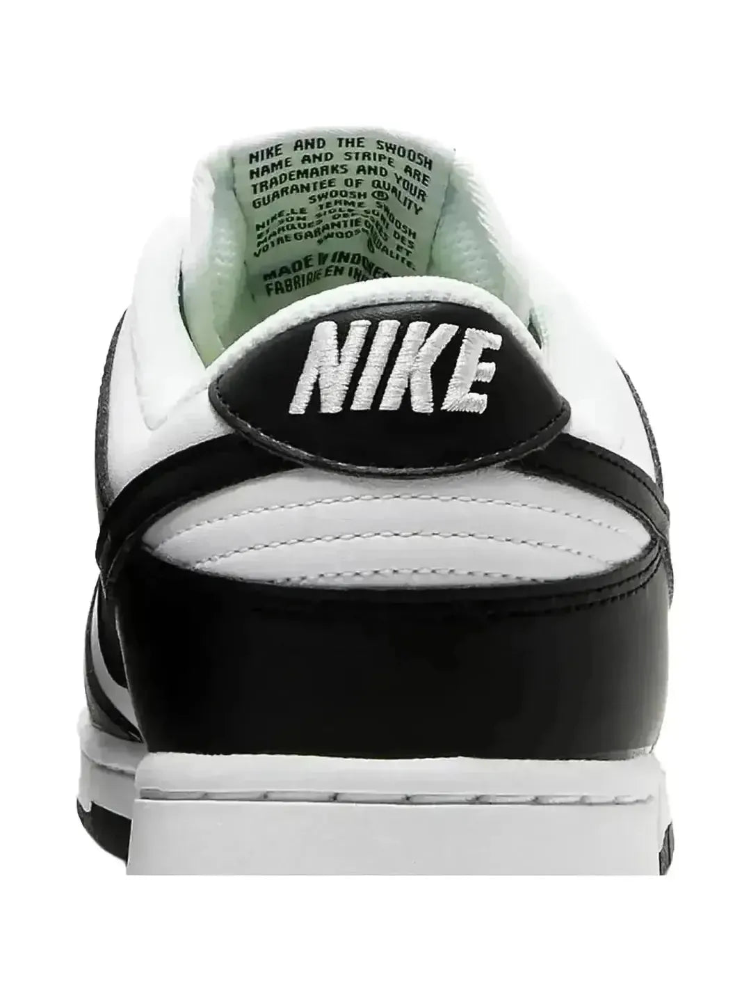 Nike Dunk Low Next Nature Panda W