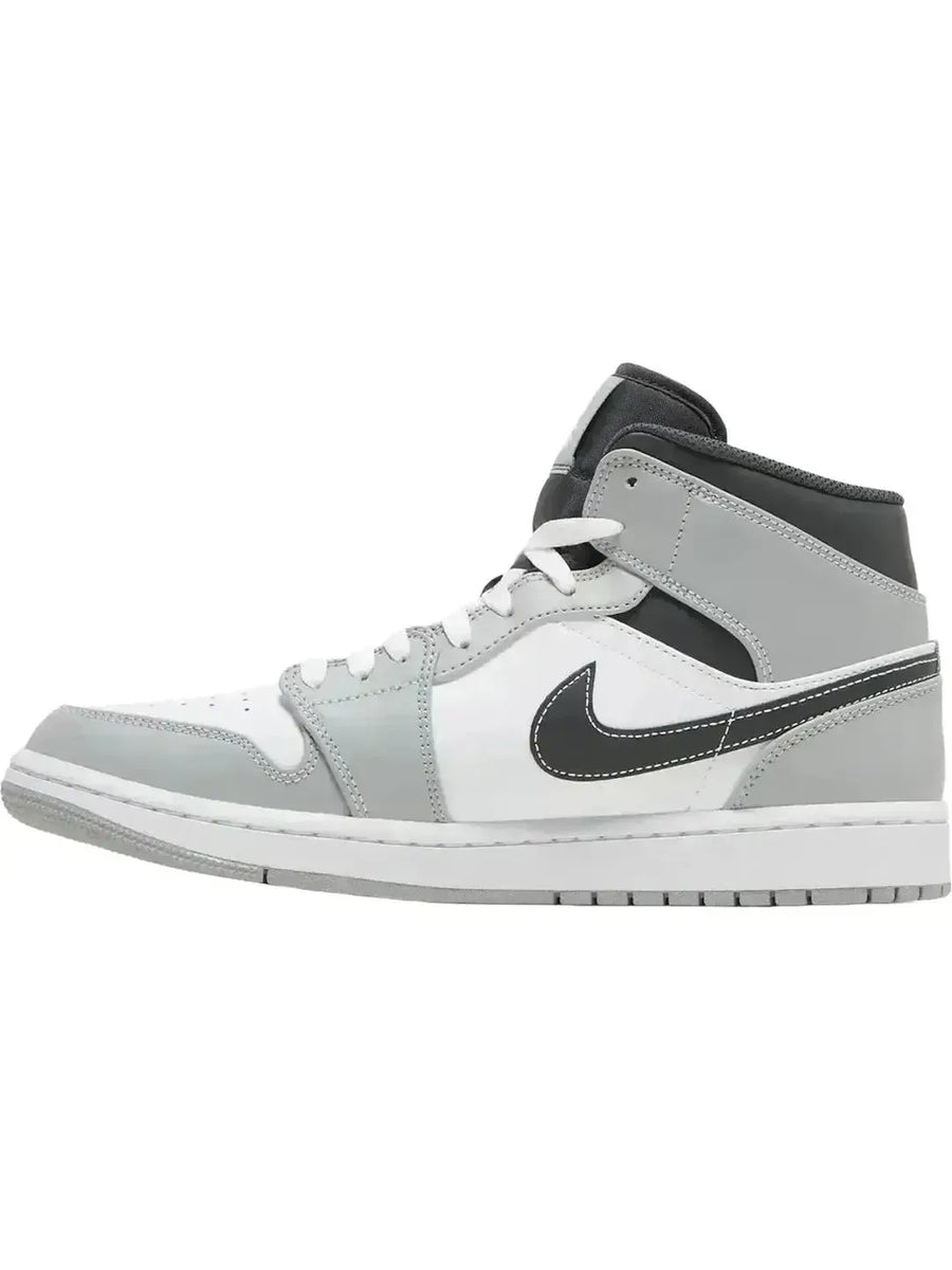 Jordan 1 Mid 