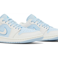 Wmns Air Jordan 1 Low SE Reverse Ice Blue