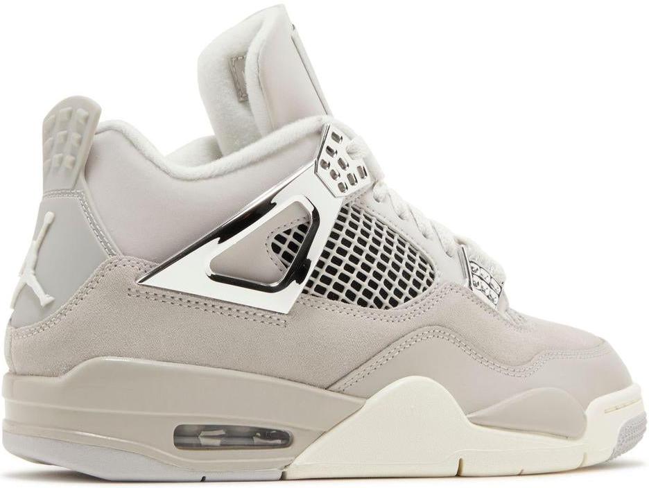 Wmns Air Jordan 4 Retro Frozen Moments