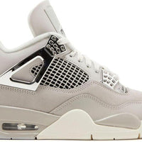 Wmns Air Jordan 4 Retro Frozen Moments