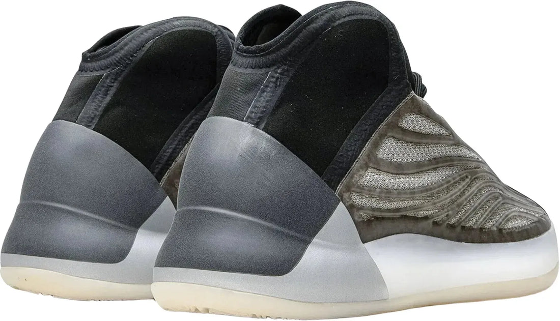 Adidas Yeezy QNTM Barium