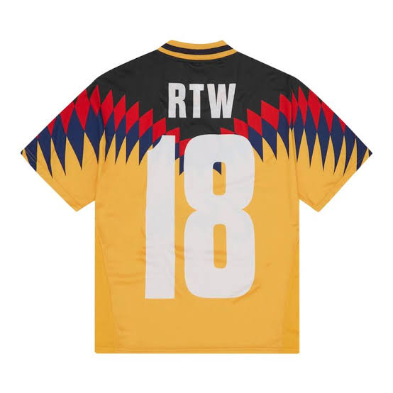 Corteiz RTW Club Yellow Jersey Football