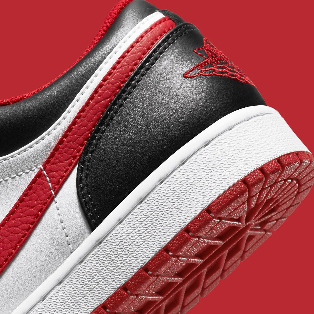Air Jordan 1 Low 'Reverse Black Toe'